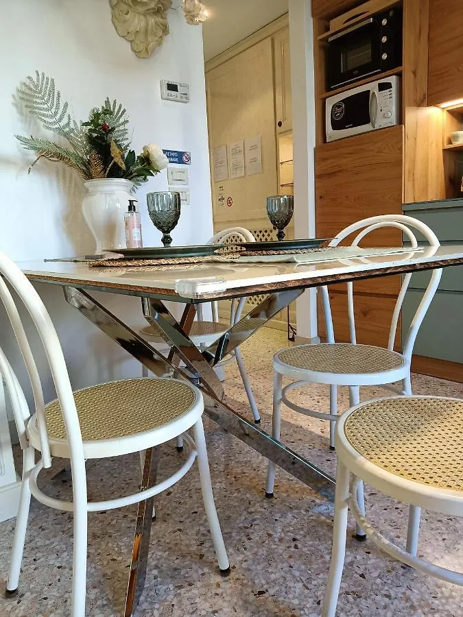 Apartment Suite Latina - San Leonardo Treviso Italy